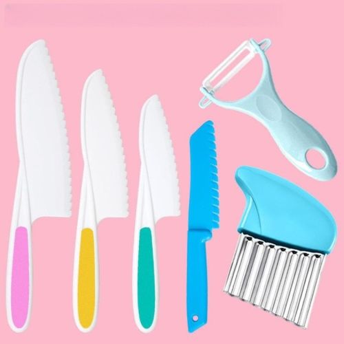 Wave Cutting Board Plastic Fruit Knife Set Wave Cutting Board Plastic Fruit Knife Set